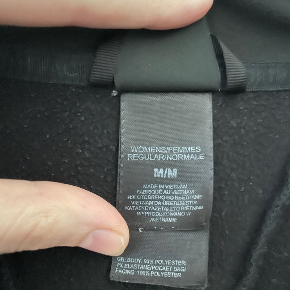 The North Face Performance Jacket in Black - Picture 5 of 6